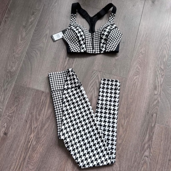 Ivy Park x Adidas -  Zip bra and tights - Picture 1 of 7